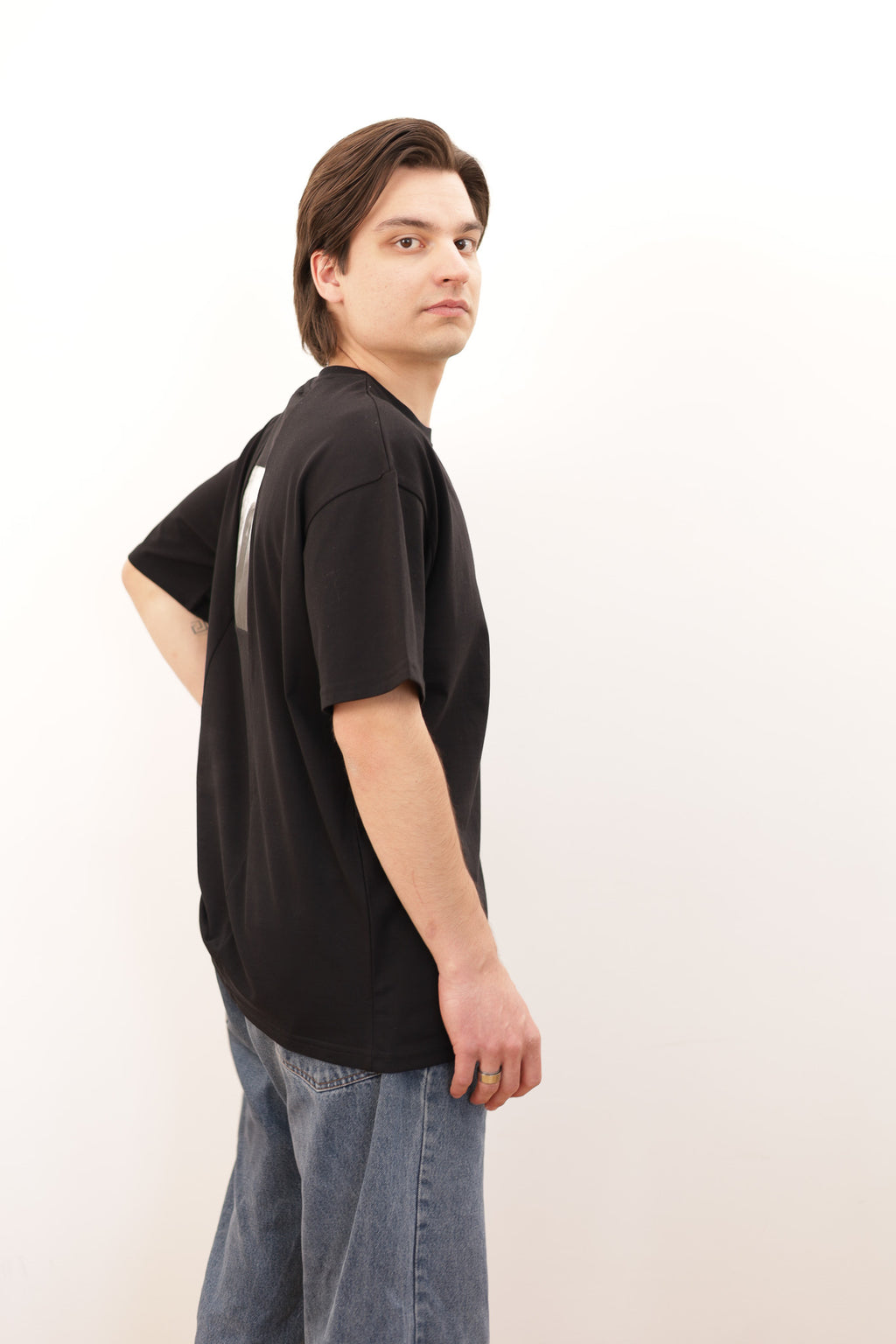 T-shirt john_black_01