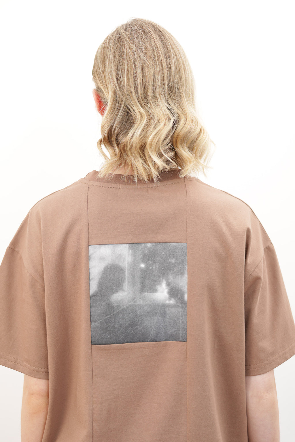 T-shirt john_caramel_05
