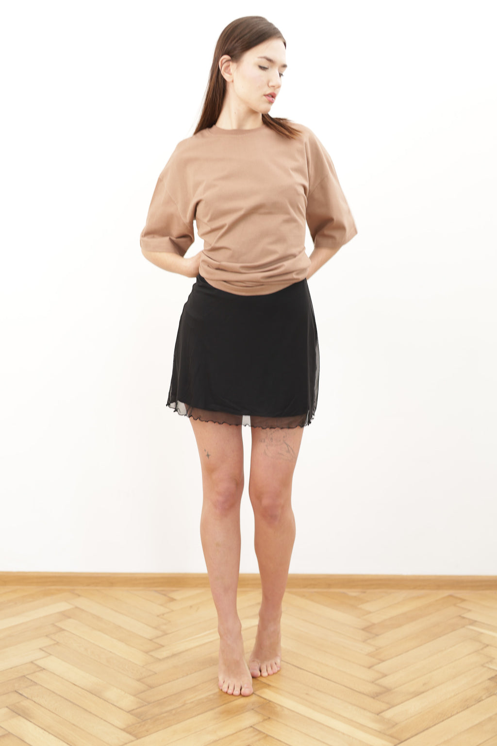 T-shirt john_caramel_02