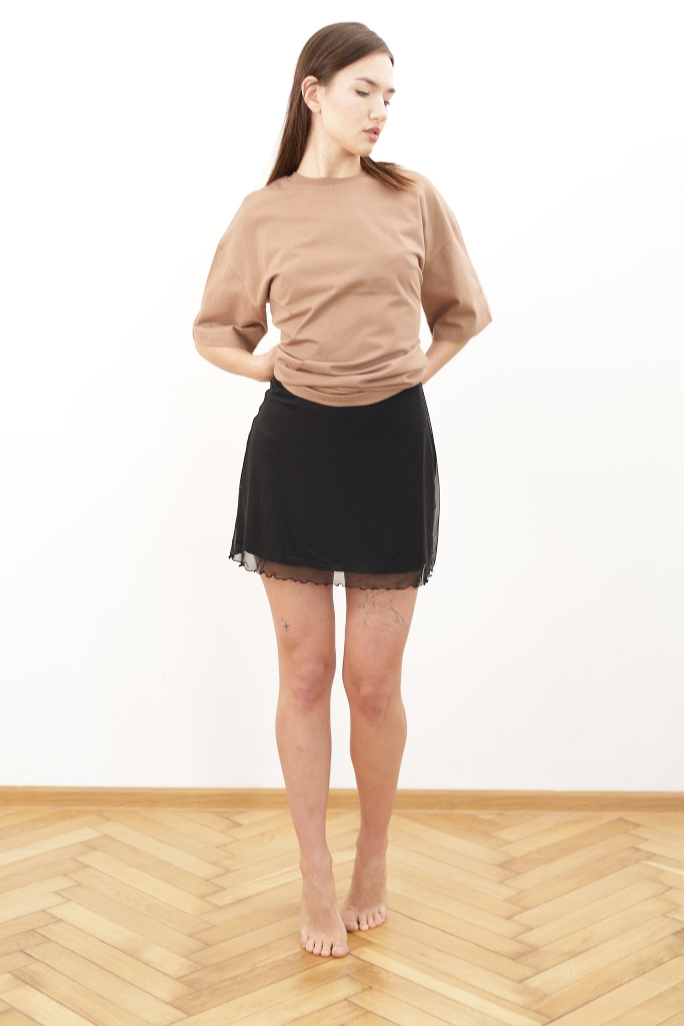 T-shirt john_caramel_02