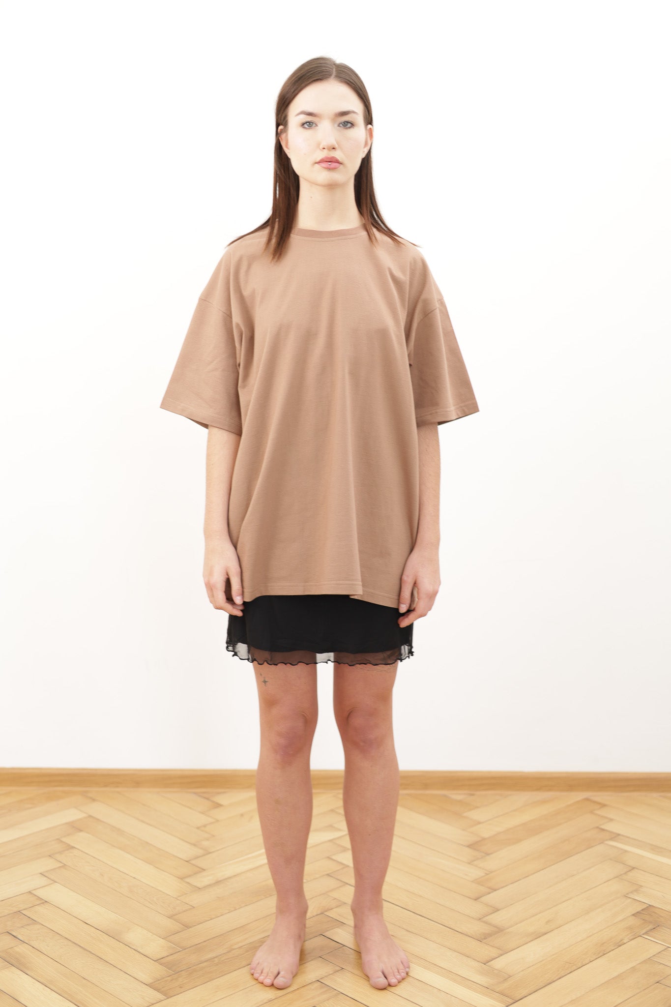 T-shirt john_caramel_02